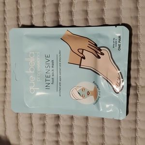 Que Bella foot sock mask